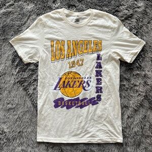 Vintage Lakers T-shirt